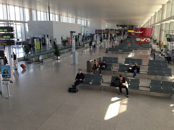 Malaga_Airport_Terminal_3_Spain38