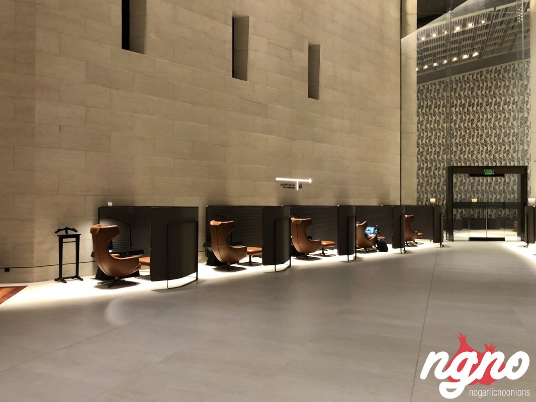 al-safwa-amazing-luxurious-first-class-lounge-qatar-doha-airport-902018-04-01-09-13-49