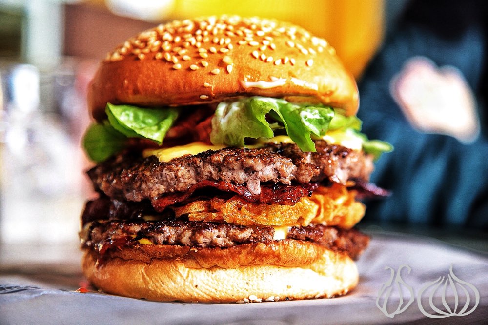 best-burgers-lebanon-nogarlicnoonions162014-10-26-09-42-15