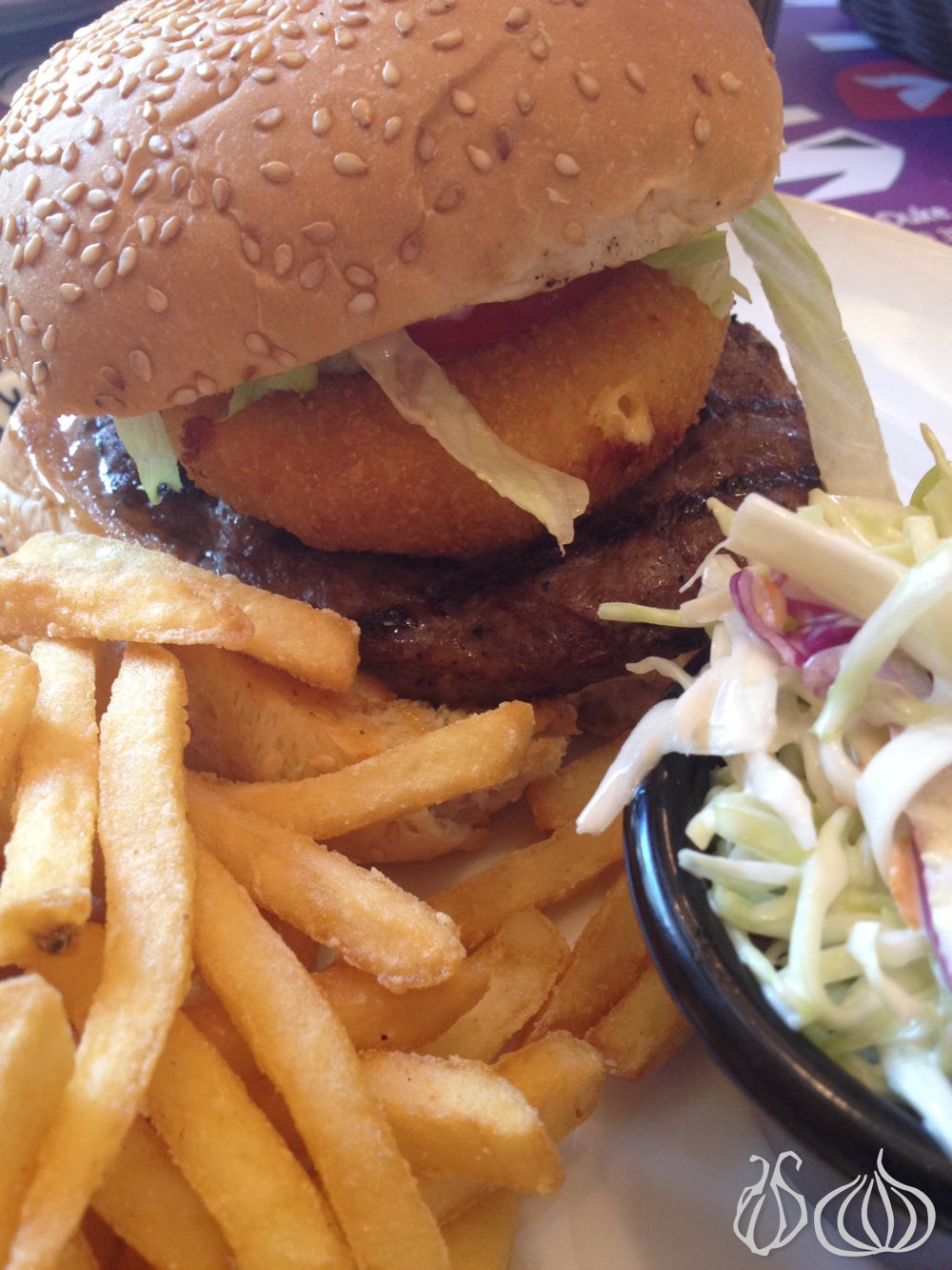best-burgers-lebanon-nogarlicnoonions92014-10-26-09-41-59