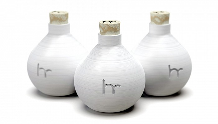 nendo designs bottle for N sake produced by ex-soccer player
