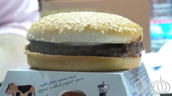 McDonalds_Lebanon_French_Pepper_Burger_Taste_World10