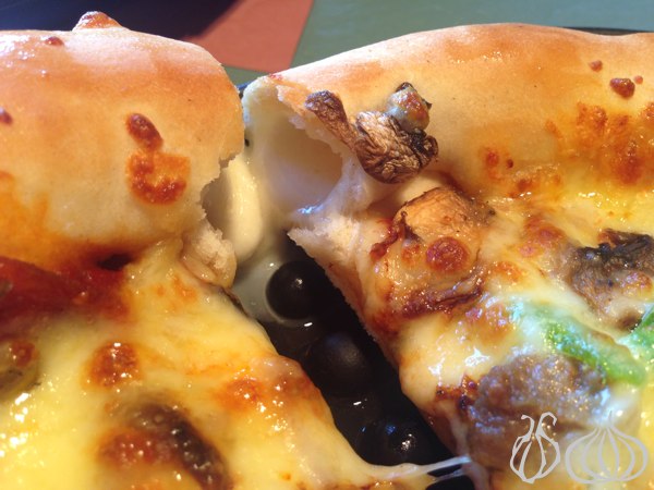 Pizza_Hut_Dine_In_Lebanon35