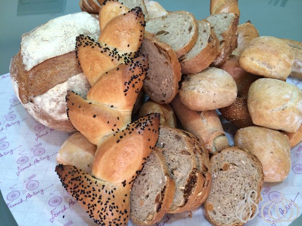 French_Bakery_Fanar_Bread_Lebanon10