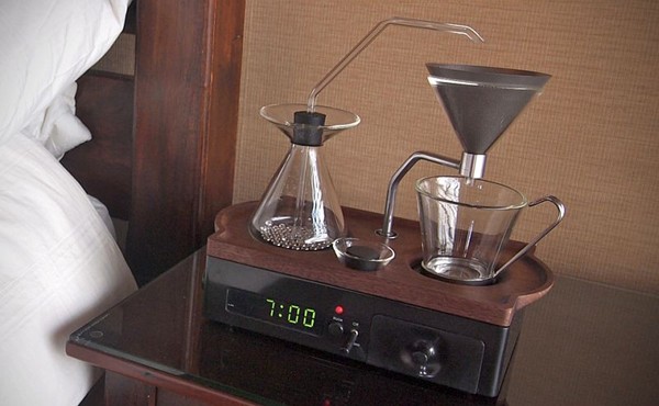 the-barisieur-coffee-making-alarm-clock-1